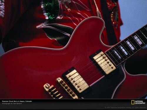 guitar-aspen-colorado-92283-lw.jpg