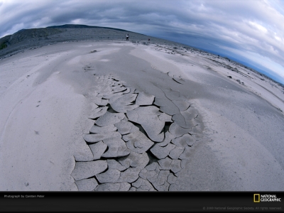 fisheye-volcanic-soil-peter-687555-lw.jpg