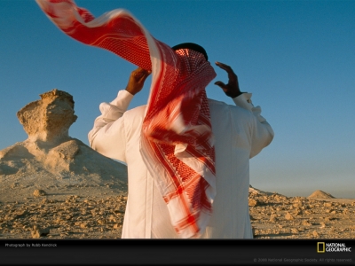 kaffiyeh-wind-kendrick-731235-lw.jpg