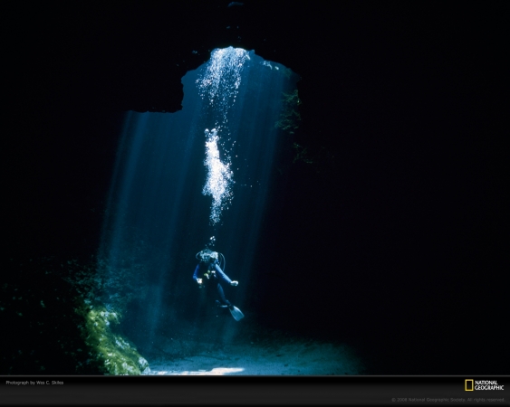 blue-hole-skiles-521184-xl.jpg