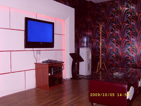 SL270949.JPG