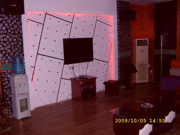 SL270950.JPG