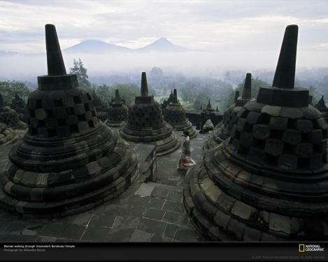 borobudur-temple-694327-xl.jpg